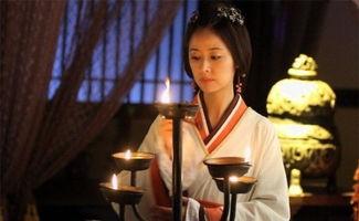 娱乐吃瓜酱男皇后,一场宫廷与娱乐圈的跨界盛宴